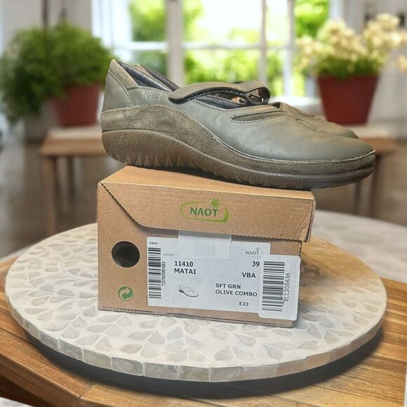 Naot Matai $199 Mary Jane Leather Suede EU 39 / US 8 New in Box – Cork/Latte Foo - Picture 8 of 13